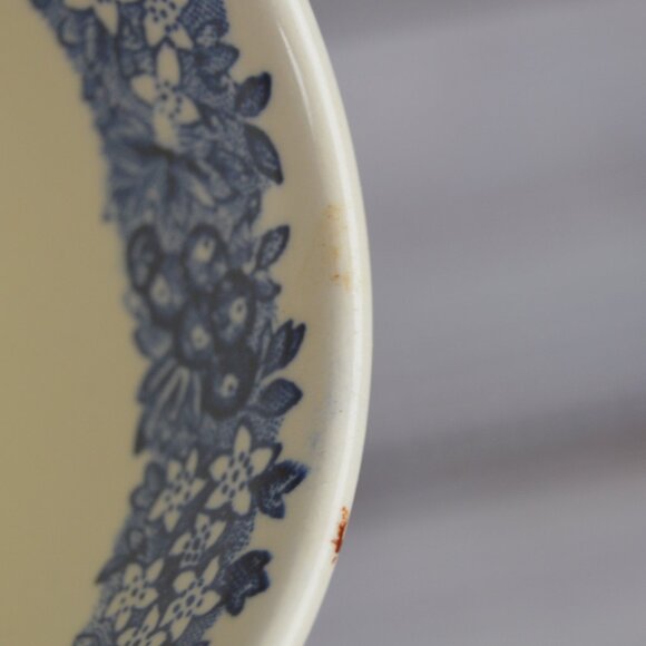 Wedgwood Romantic England Holy Trinity Church Stratford-on-Avon Mug Set READ - Picture 7 of 16